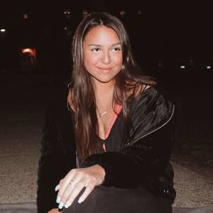 Meet your Posher, Catherine